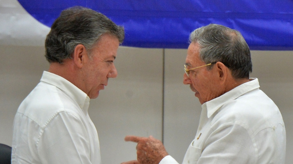 La traición de Juan Manuel Santos: el falso halcón que le entregó Colombia a los herederos de Fidel Castro y las FARC